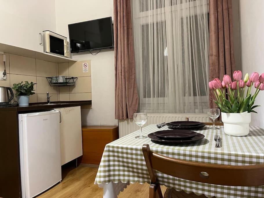 A13 Parliament Sunflower Cozy Apartment Budapest Exteriör bild