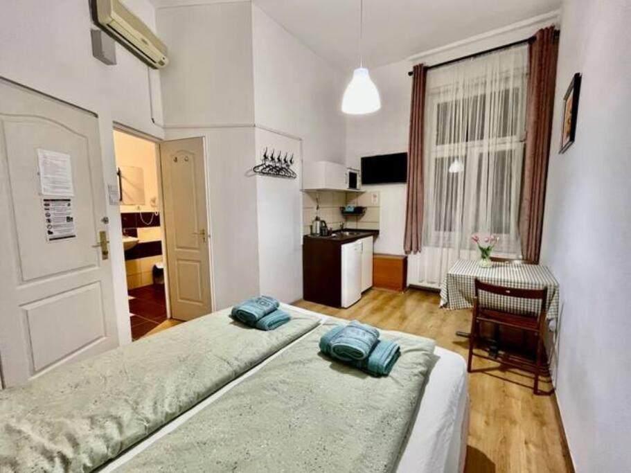 A13 Parliament Sunflower Cozy Apartment Budapest Exteriör bild