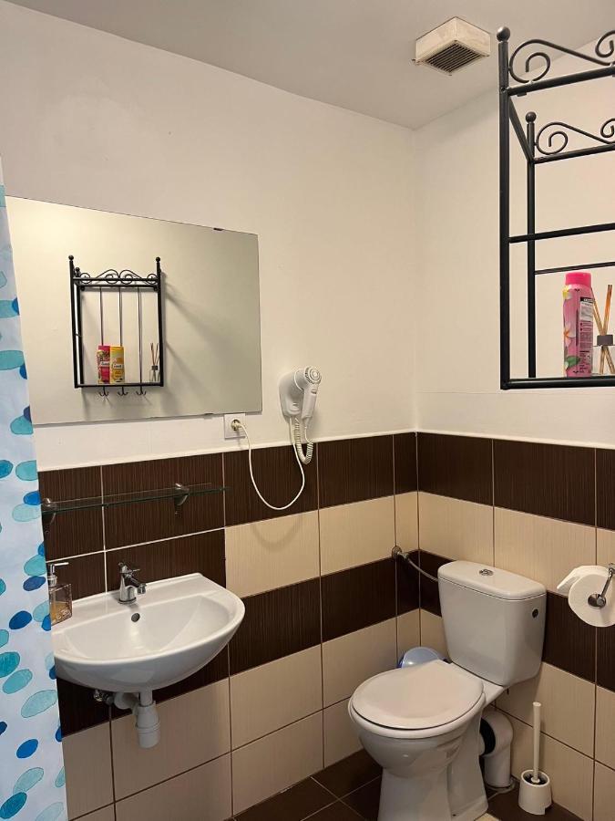 A13 Parliament Sunflower Cozy Apartment Budapest Exteriör bild